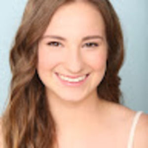 Meet your Posher, Claudia